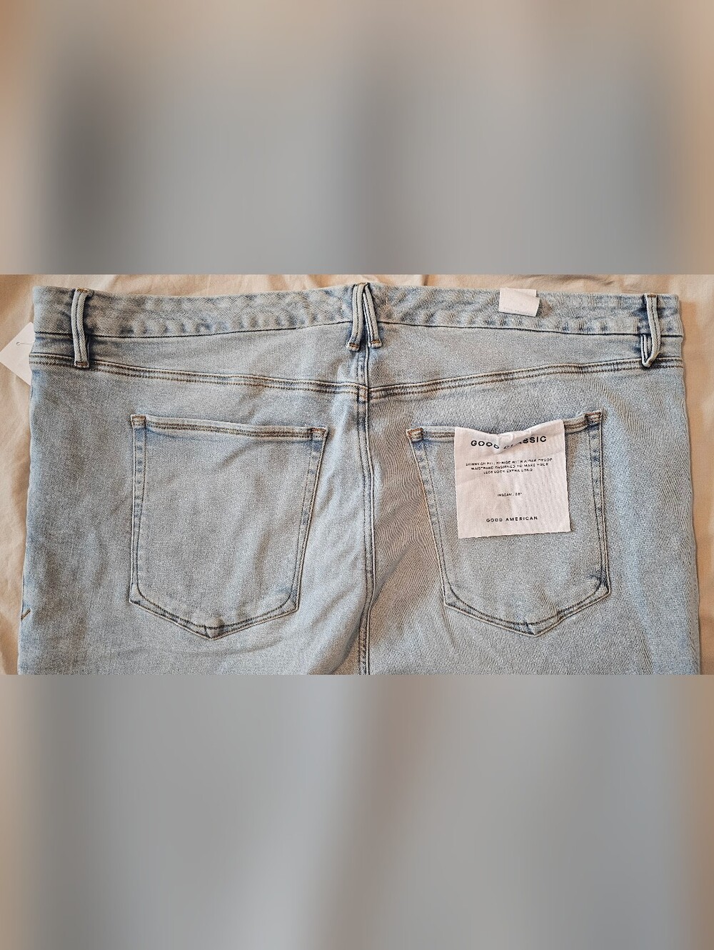 Good American Good Classics Light Blue Straight Womens Plus Jeans Size 28